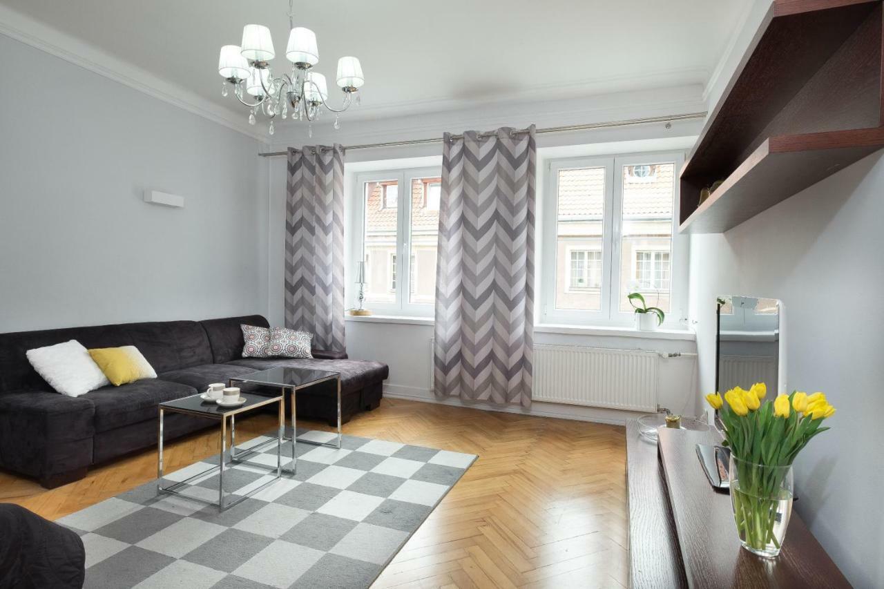 Prosta Apartment Old Town Ольштин Екстер'єр фото